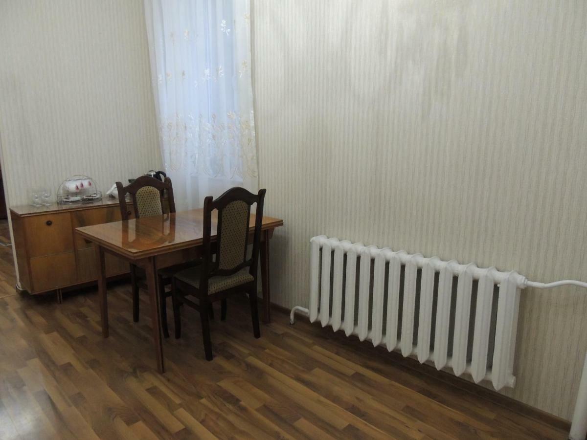 Blue Guesthouse Kazbegi Esterno foto