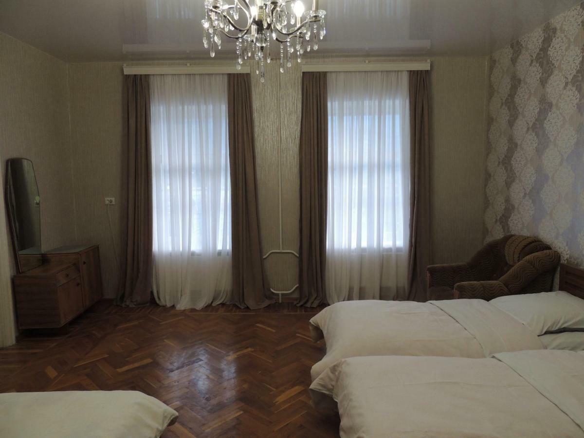 Blue Guesthouse Kazbegi Esterno foto